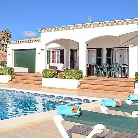 Binibequer Vell Sleeps 6 With Pool And Air Con
